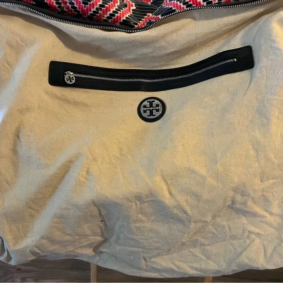 Tory Burch  Travel Bag Large Red and Black Geometric - Picture 10 of 16